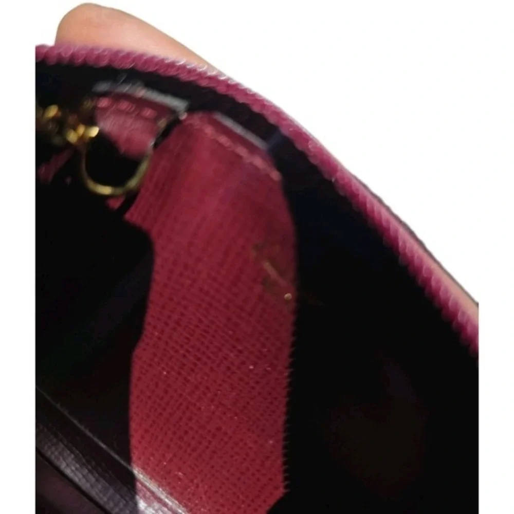 Cartier Burgundy Leather Key Cle Chain Card Holder Pouch Mini Burgundy Red Brown